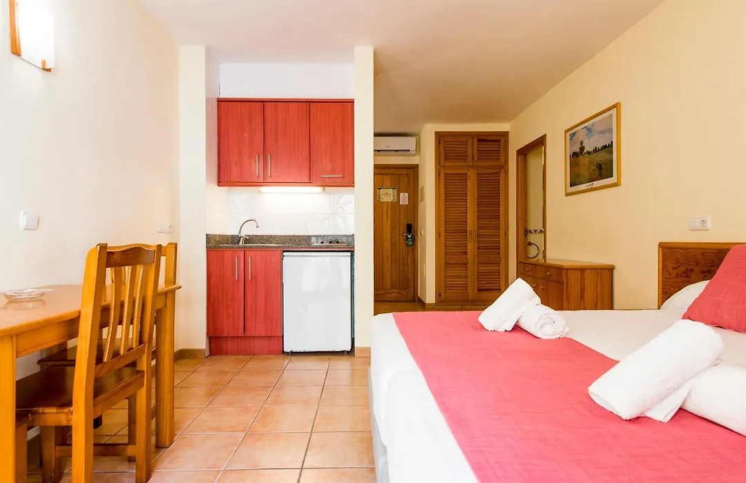 Apartamentos Casa Maria-1
