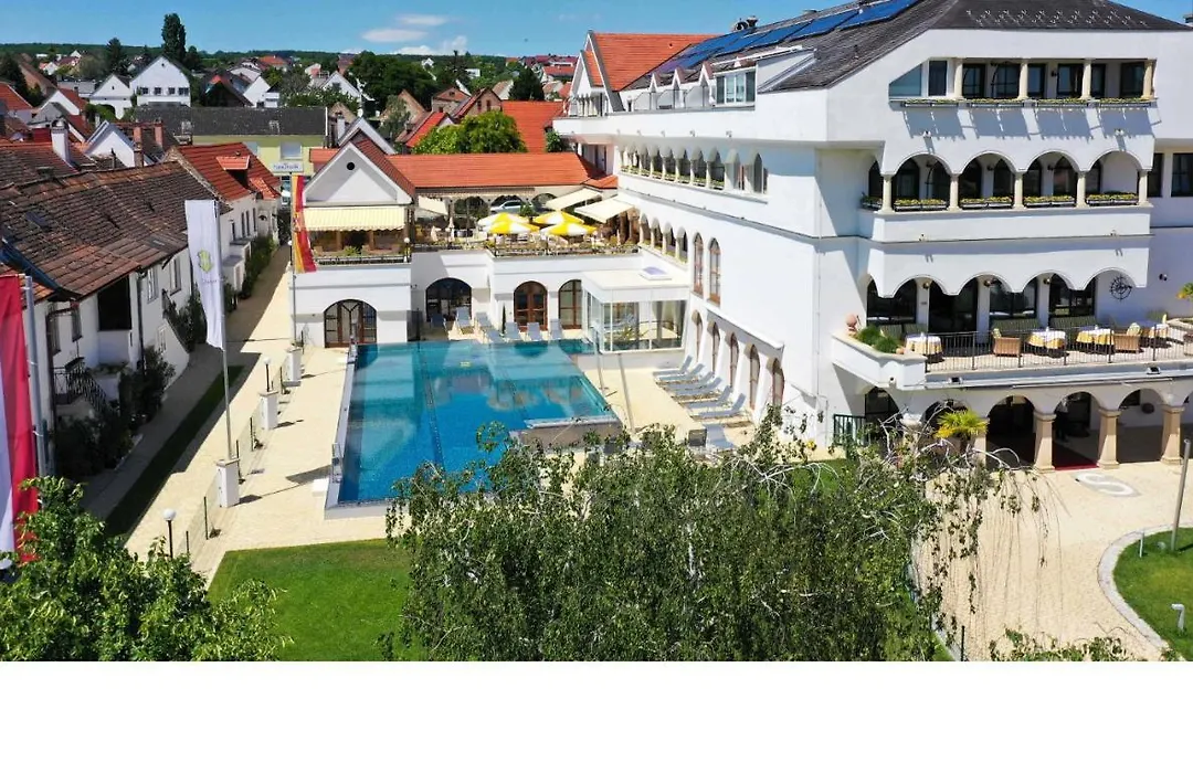 Das-Schmidt Privathotel-1