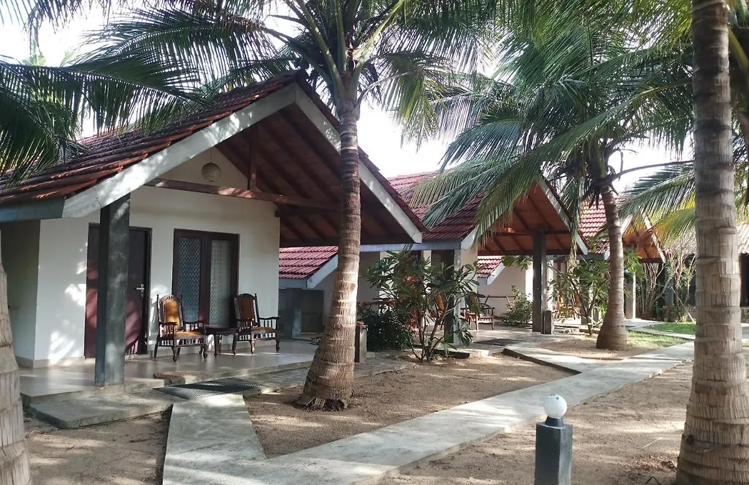 Villa Nilaveli Cabana-1
