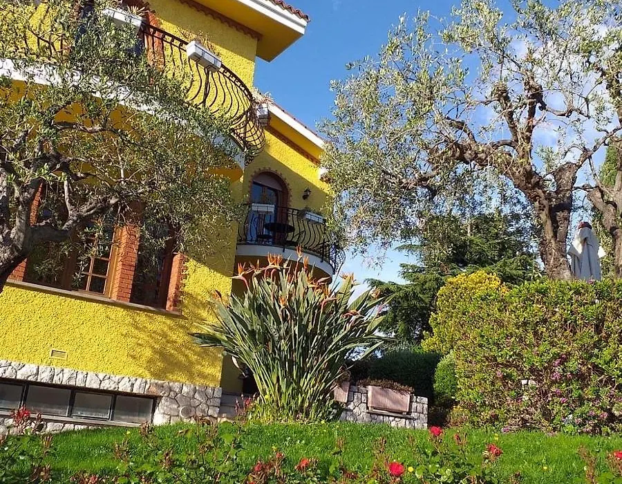 Villa Gaia - Luxury Villa, Pool & Wellness Rooms-1