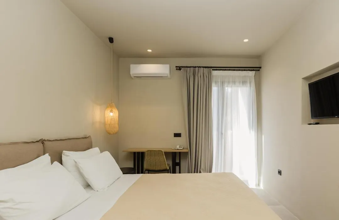 Panas Hotel-1