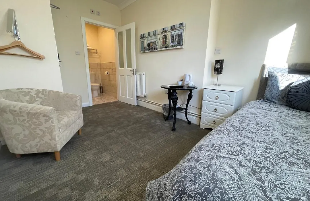 The Goodlife Guesthouse-1