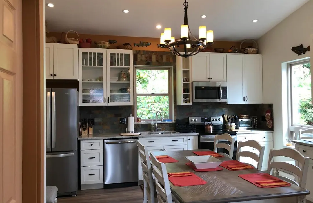 Black Bear Inn-1