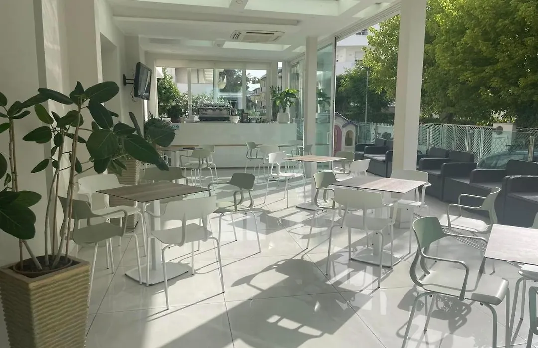 Hotel Astra-1