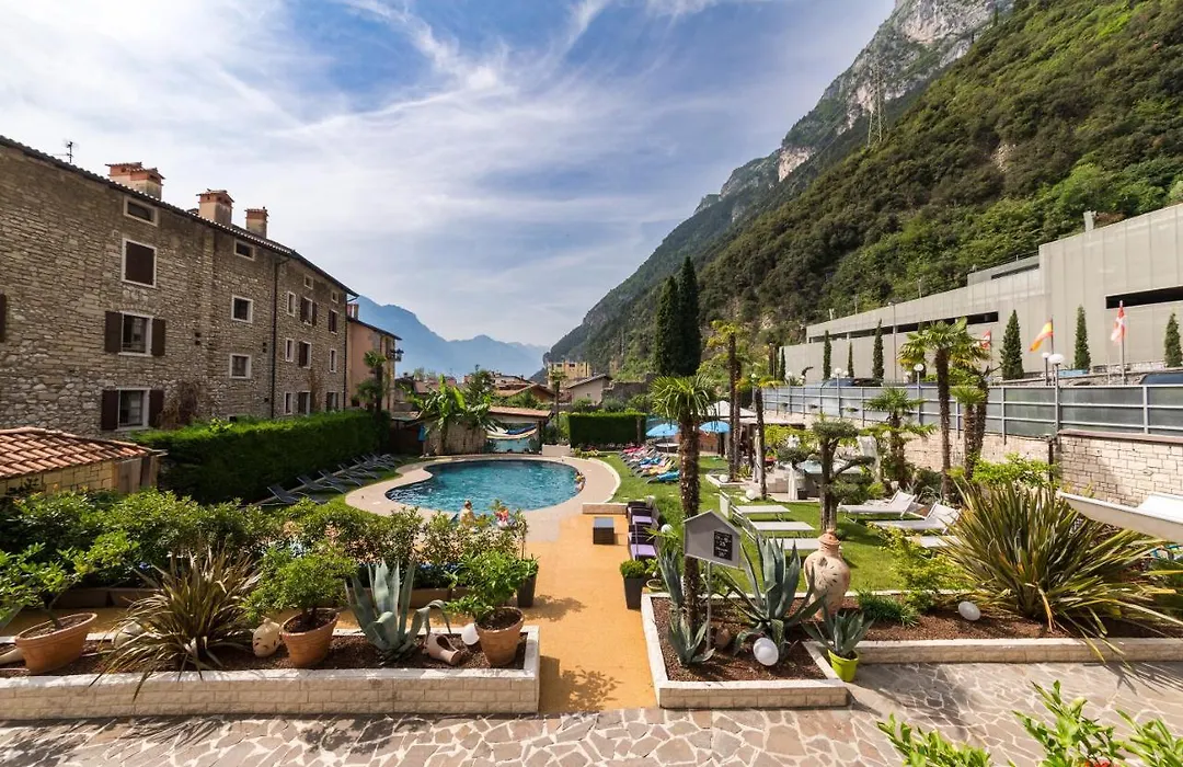 Hotel Canarino-1