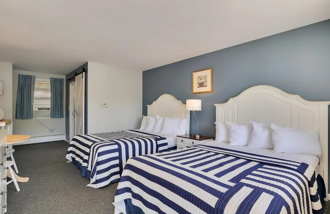 Handkerchief Shoals Inn-1