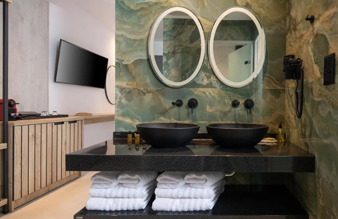 Lagomandra Beach Hotel-1