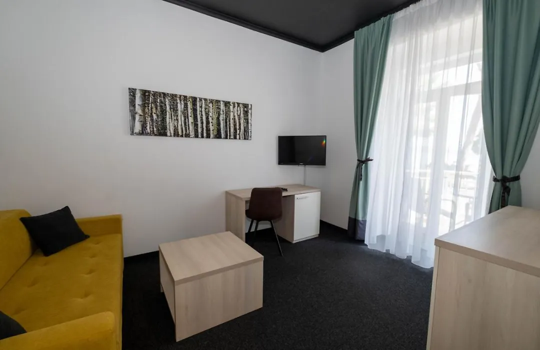 Hotel Bor-1