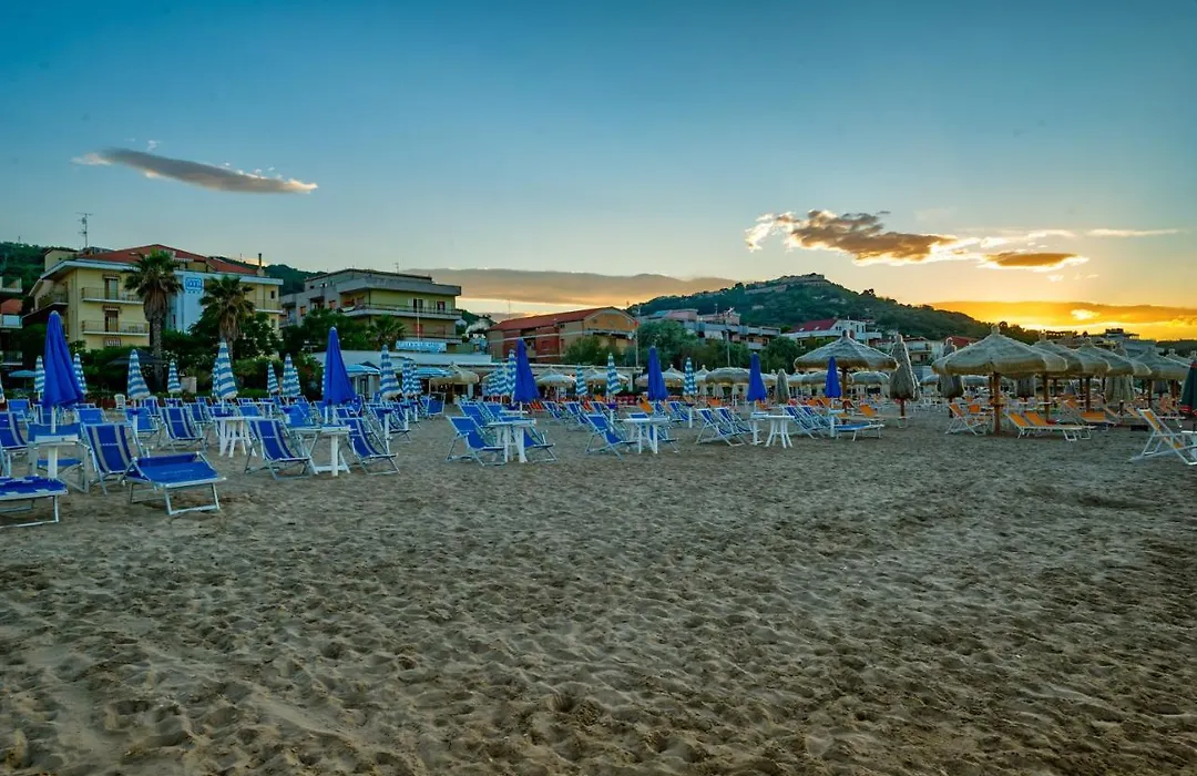 Hotel Miramare - Silvi Marina-1