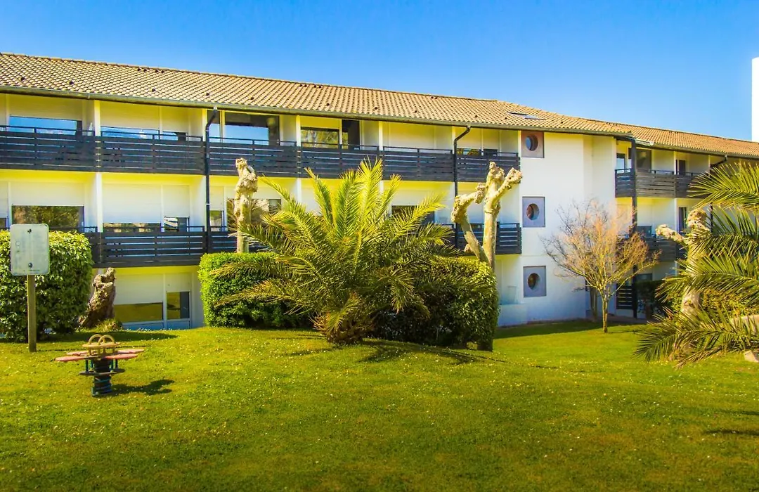 Azureva Club Anglet-1