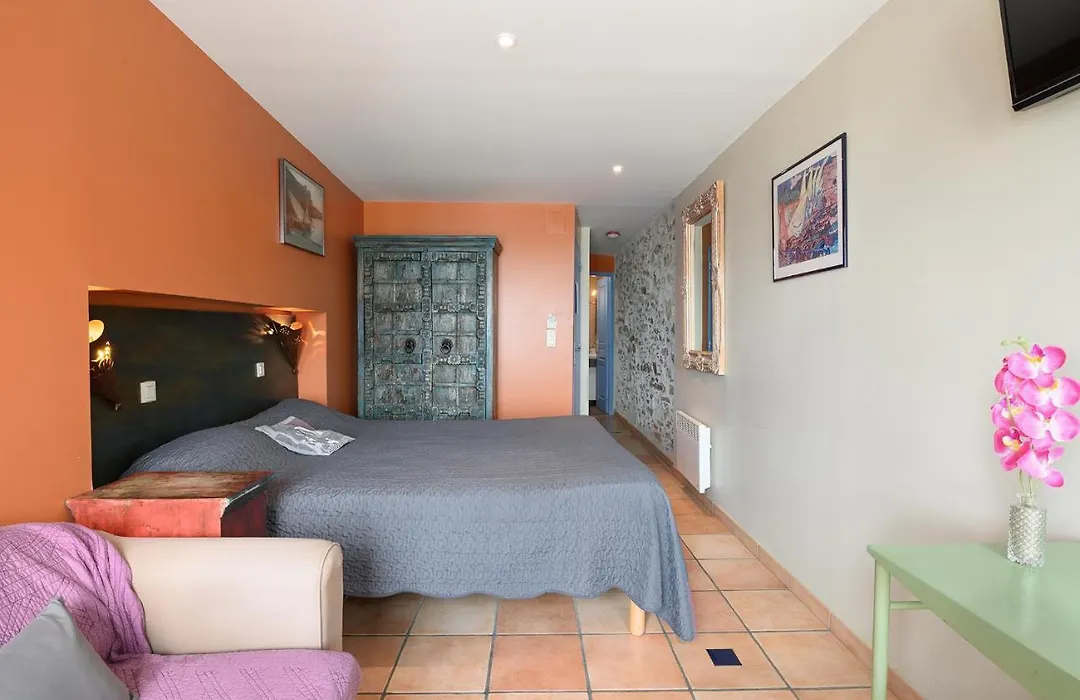 Hôtel Triton-1