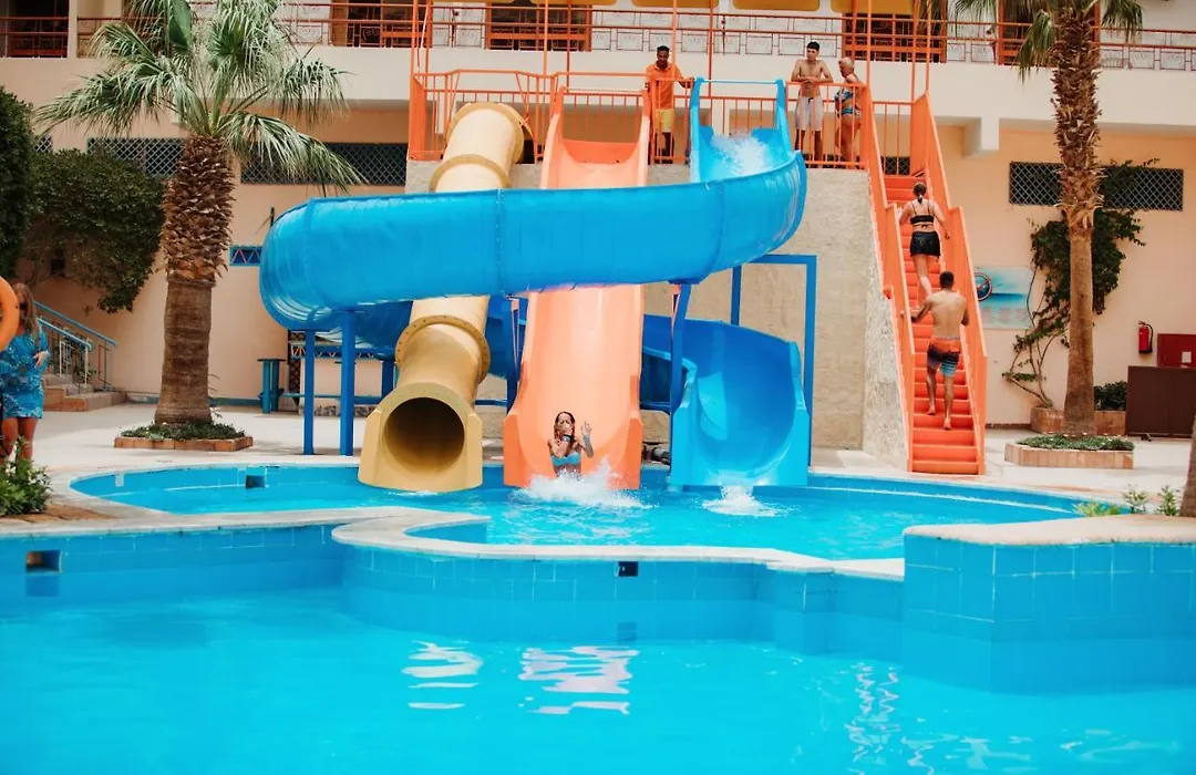 Empire Hotel-1