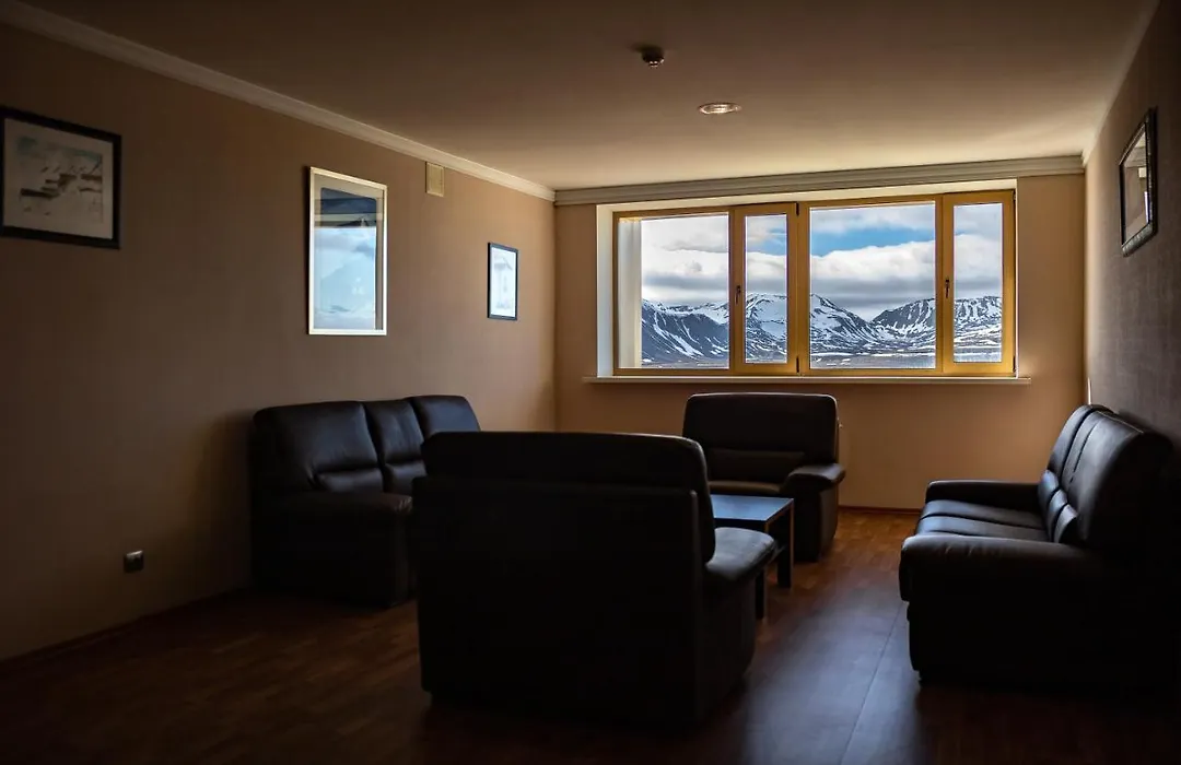 Hotel Barentsburg-1