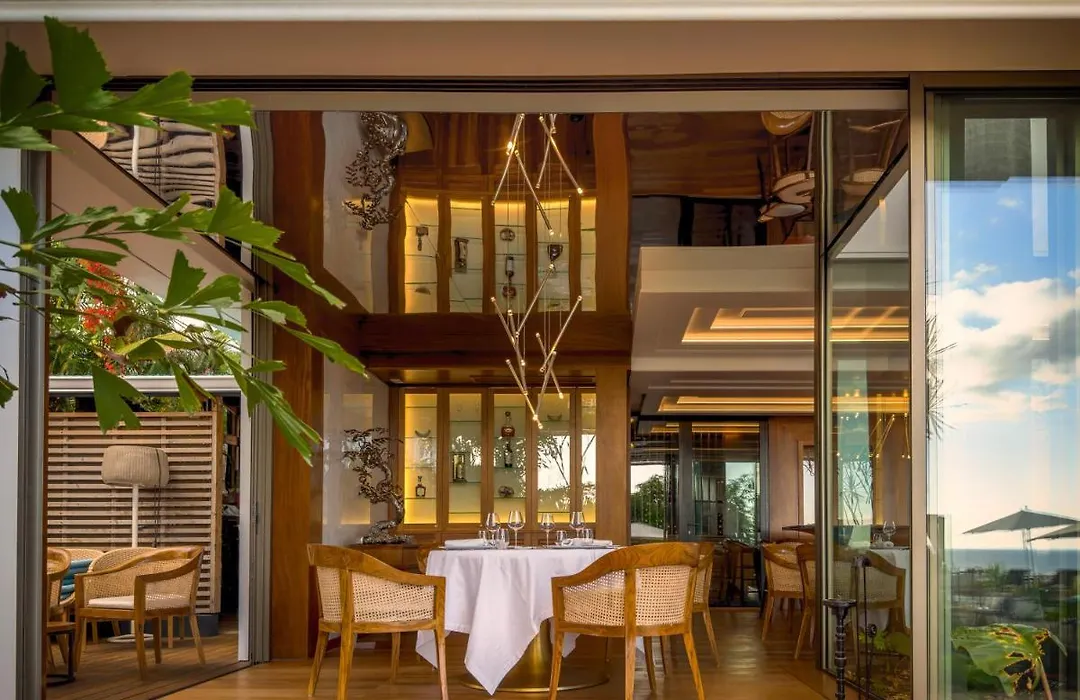 Blue Margouillat Seaview Hotel-Relais & Chateaux-1