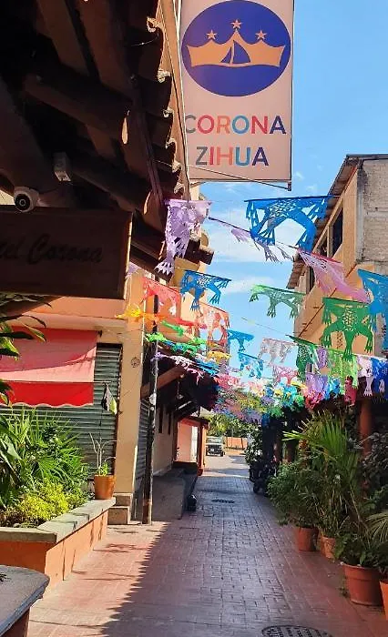 Hotel Corona Zihua-1