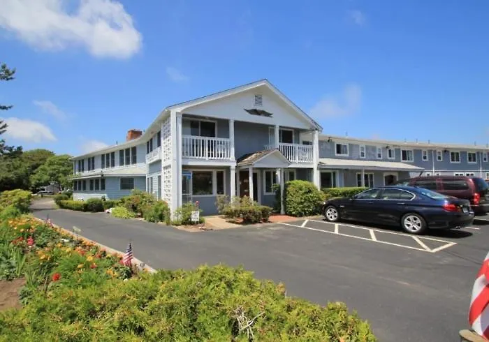 Village Green Motel-1