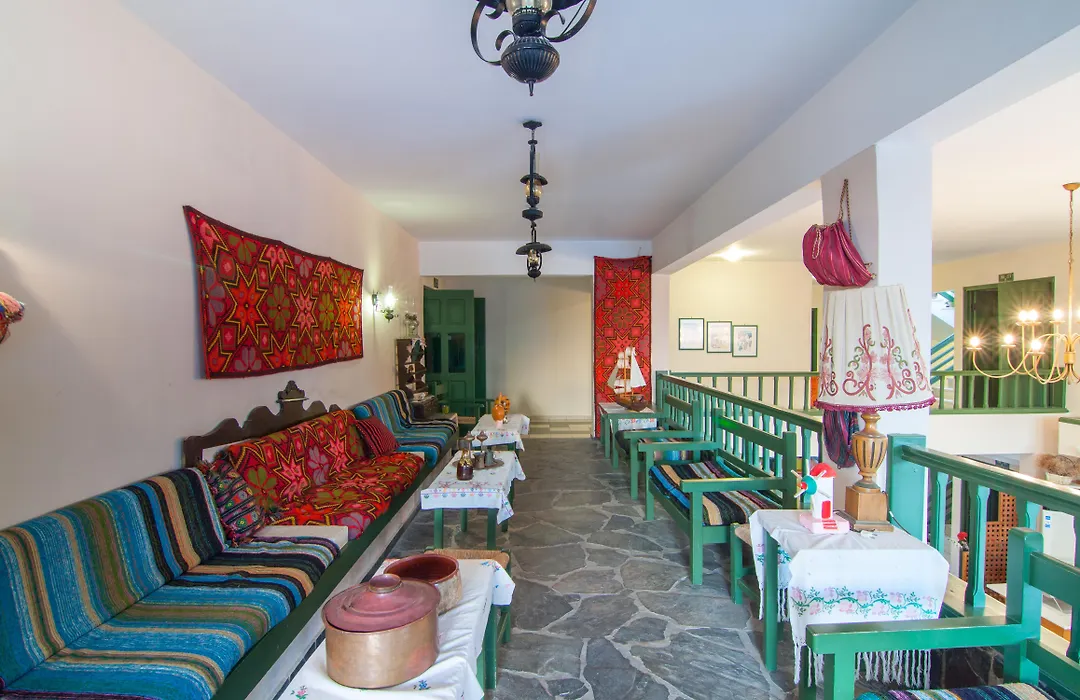 Trefon Hotel Apartments And Family Suites-1
