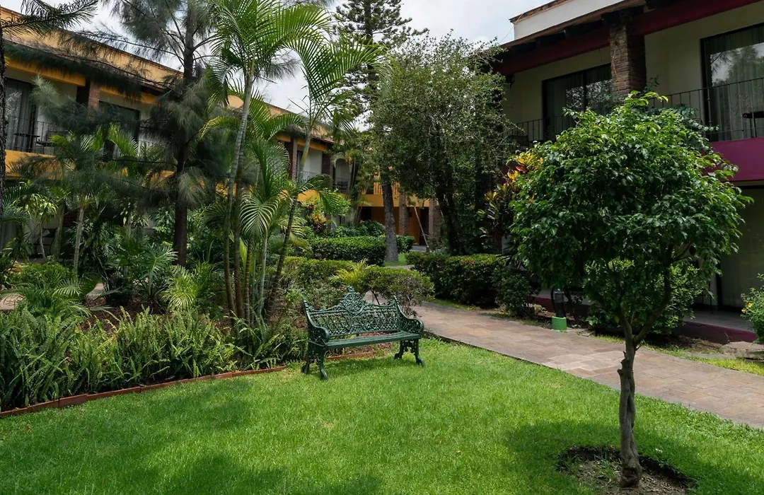 Wyndham Garden Guadalajara Expo Plaza Del Sol-1