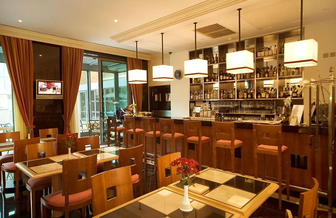 Hotel Real Oeiras-1