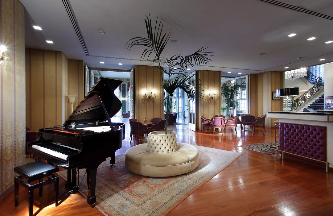 Eurostars Hotel Excelsior-1
