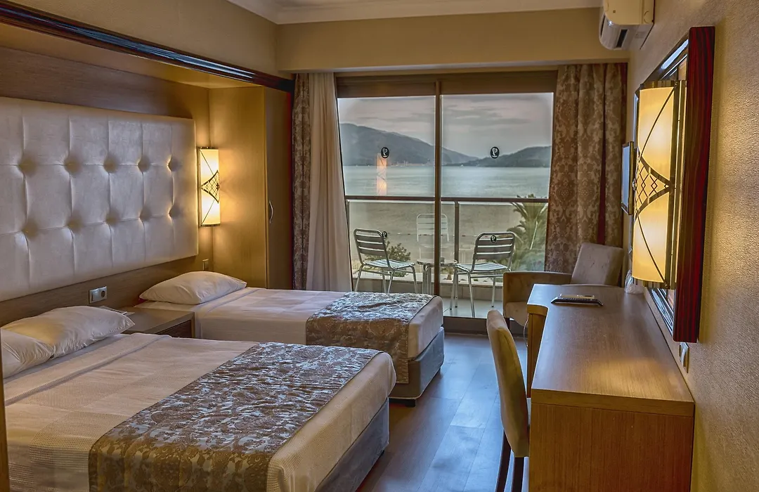 Pasa Beach Hotel-1