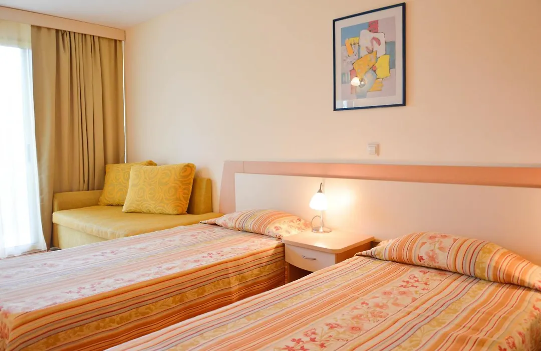 Vita Park Hotel & Aqua Park-1