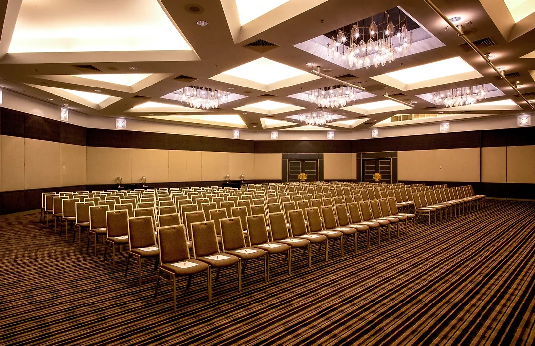 Crowne Plaza Surfers Paradise By Ihg-1