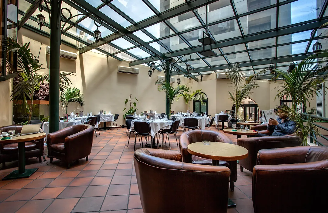 Cafe De Rome-1