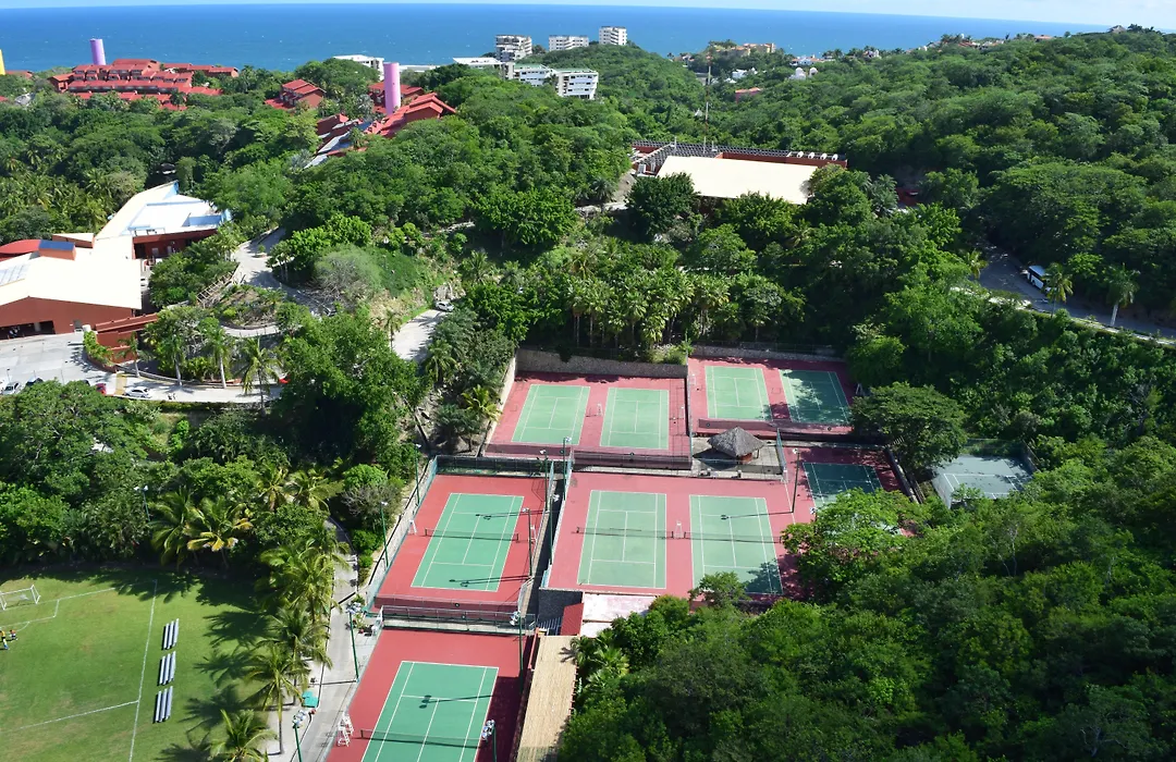 Las Brisas Huatulco-1