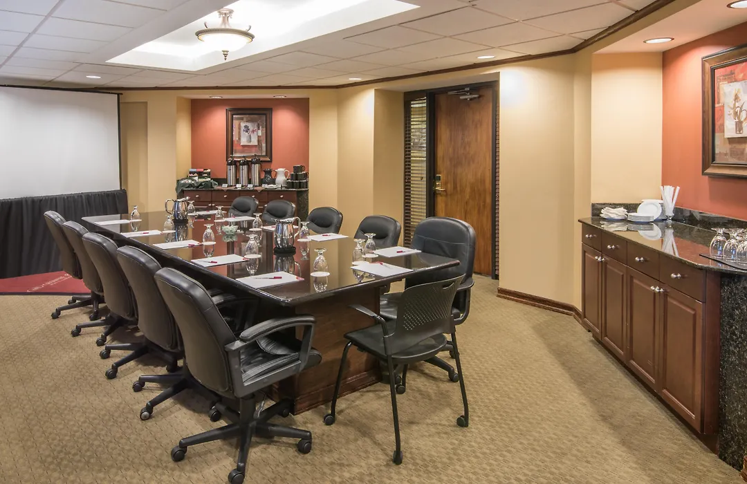Crowne Plaza Edison By Ihg-1