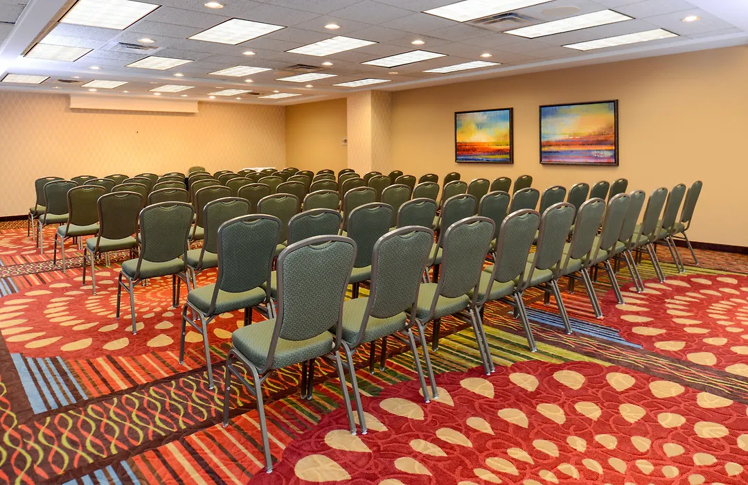 Holiday Inn Hotel & Suites Overland Park-Convention Center By Ihg-1