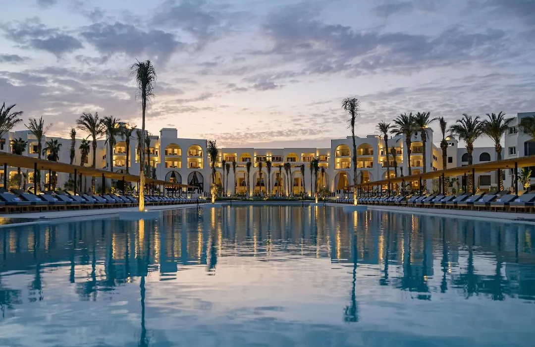 Serry Beach Resort-1
