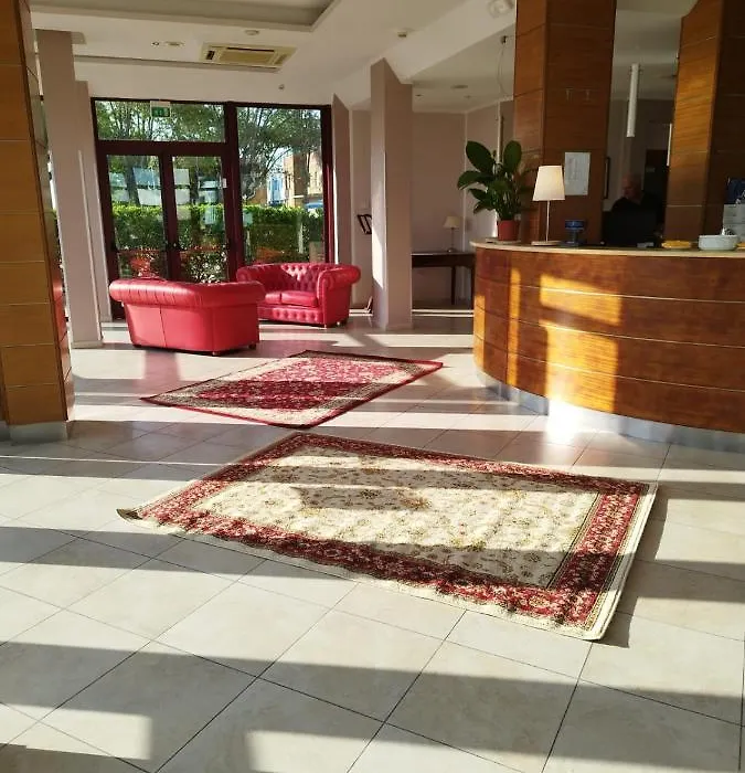 Hotel Spiaggia Villa Paola-1