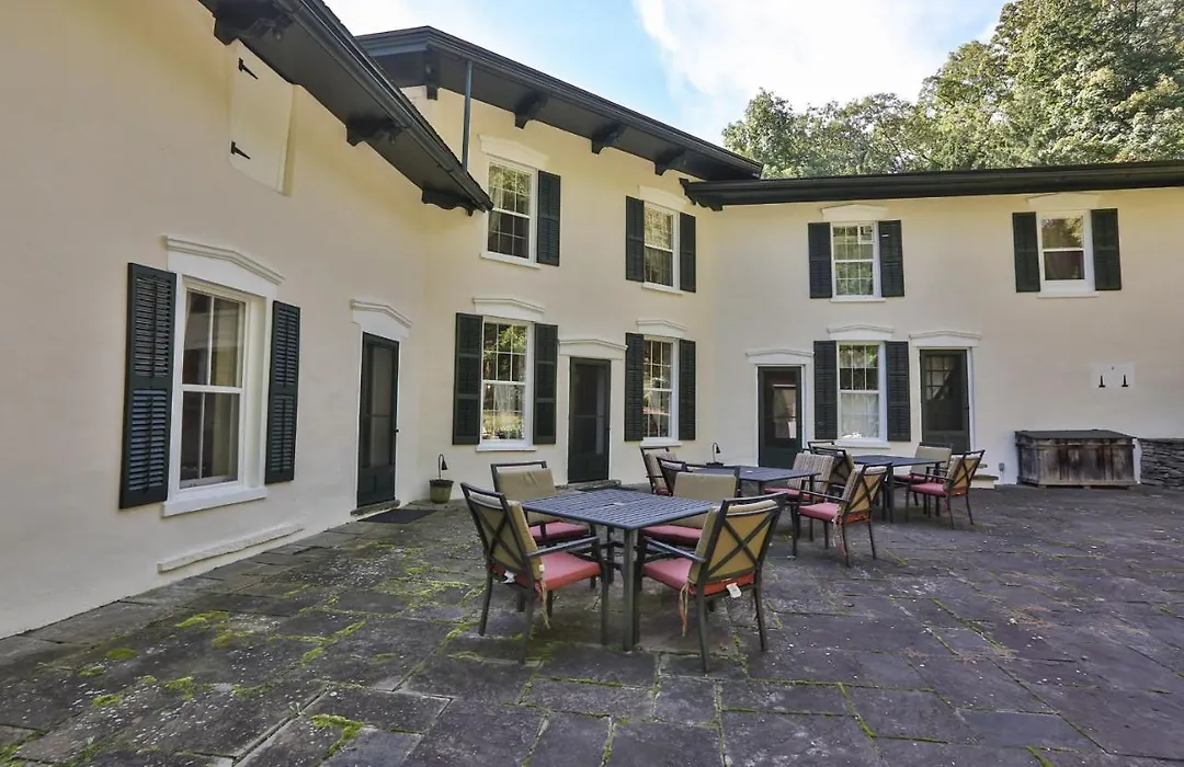 Black Sheep Inn And Spa-1