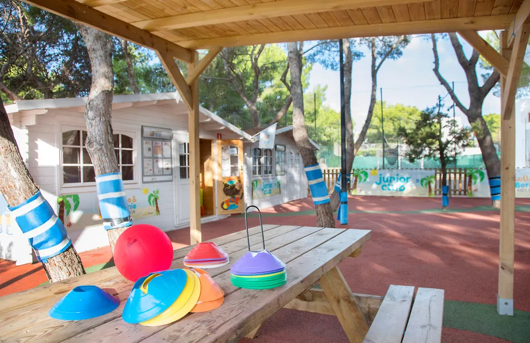 Alua Suites Las Rocas-1