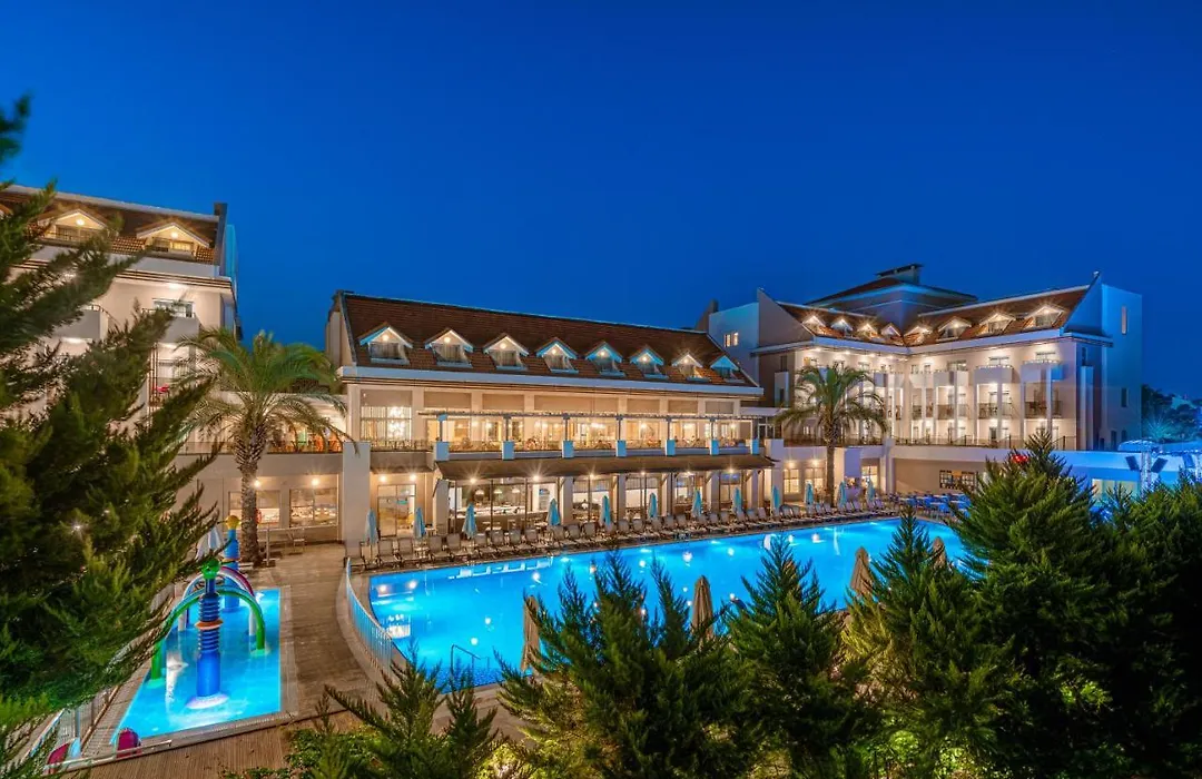 Side Story Resort & Spa-1