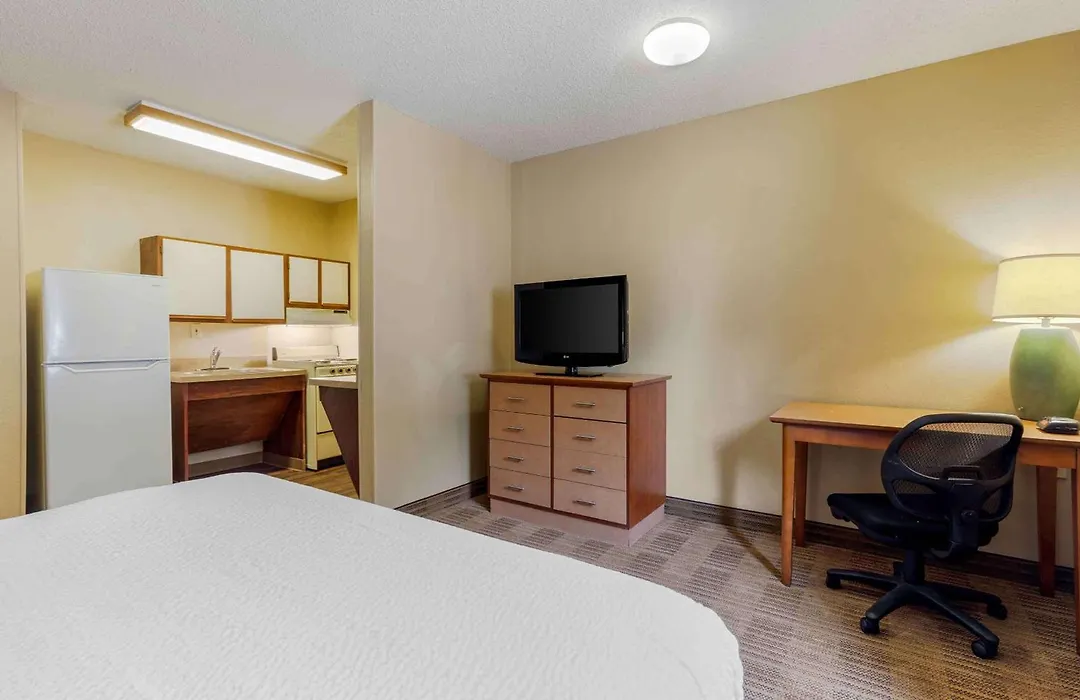 Extended Stay America Suites - Toledo - Maumee-1