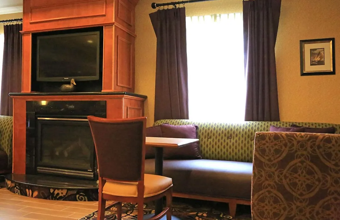 Hampton Inn Easton-1