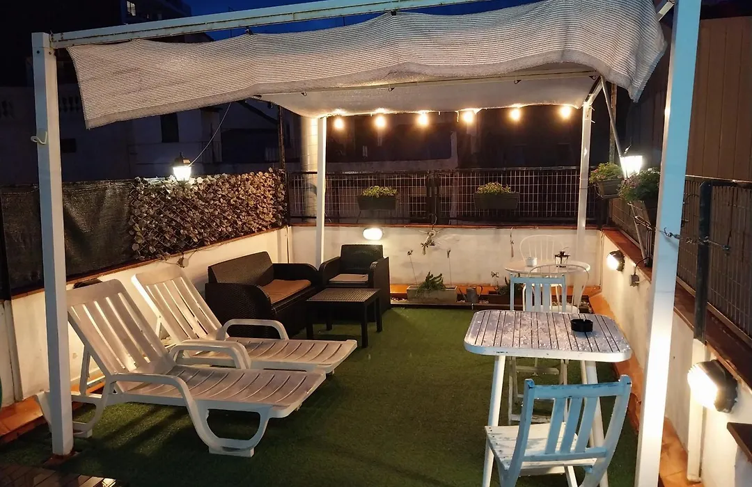Hostal La Lluna-1