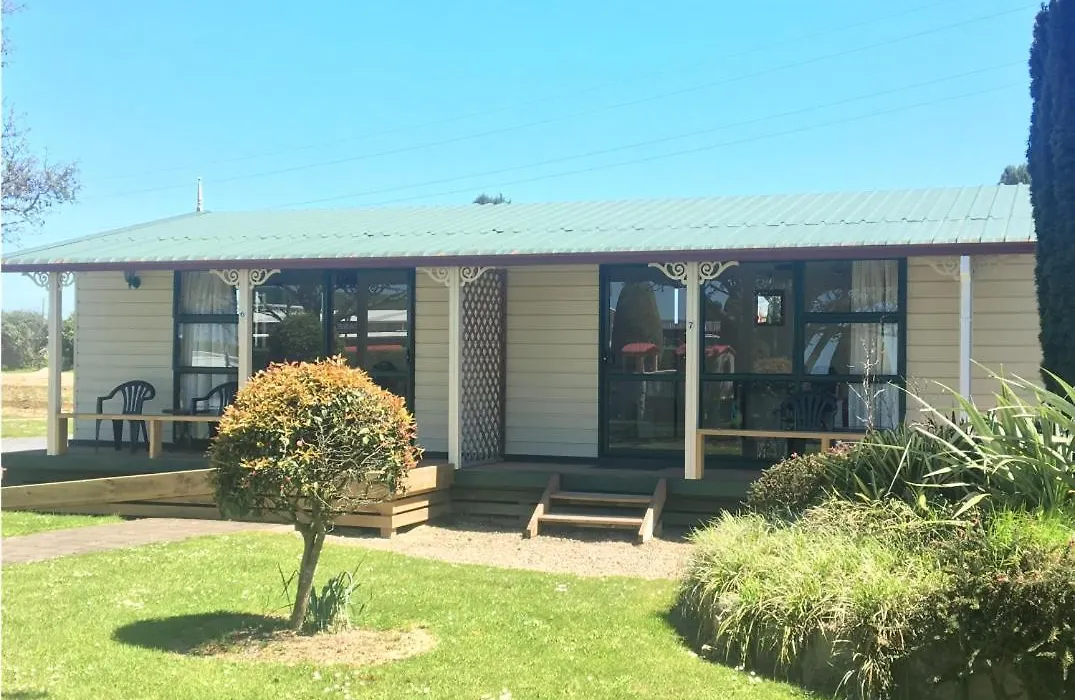Otorohanga Kiwi Holiday Park-1