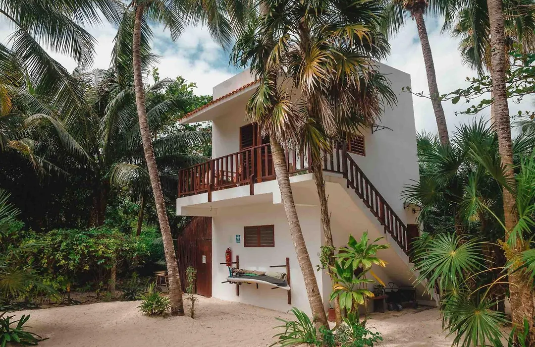Casa Colibrí Tankah-1