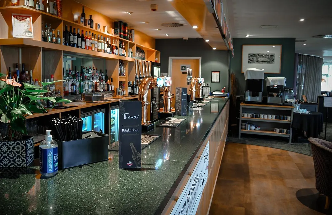 Future Inn Cardiff Bay-1