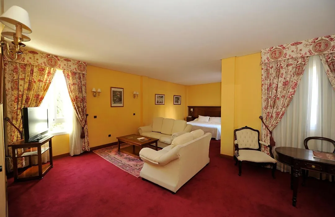 Hotel Lozano-1