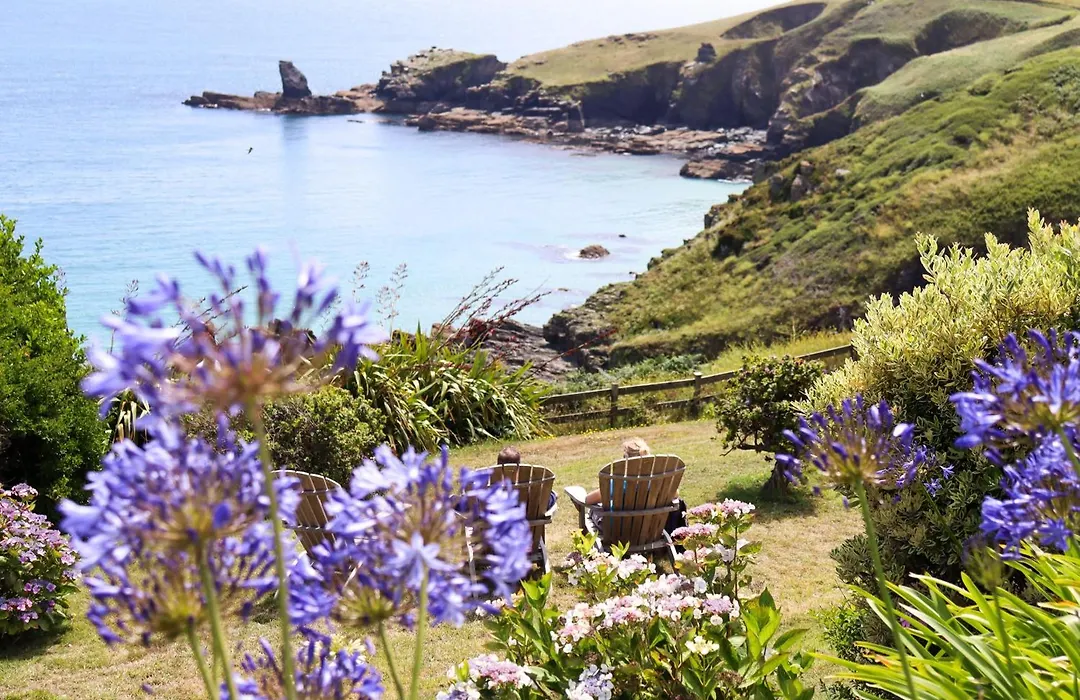 Housel Bay Hotel-1