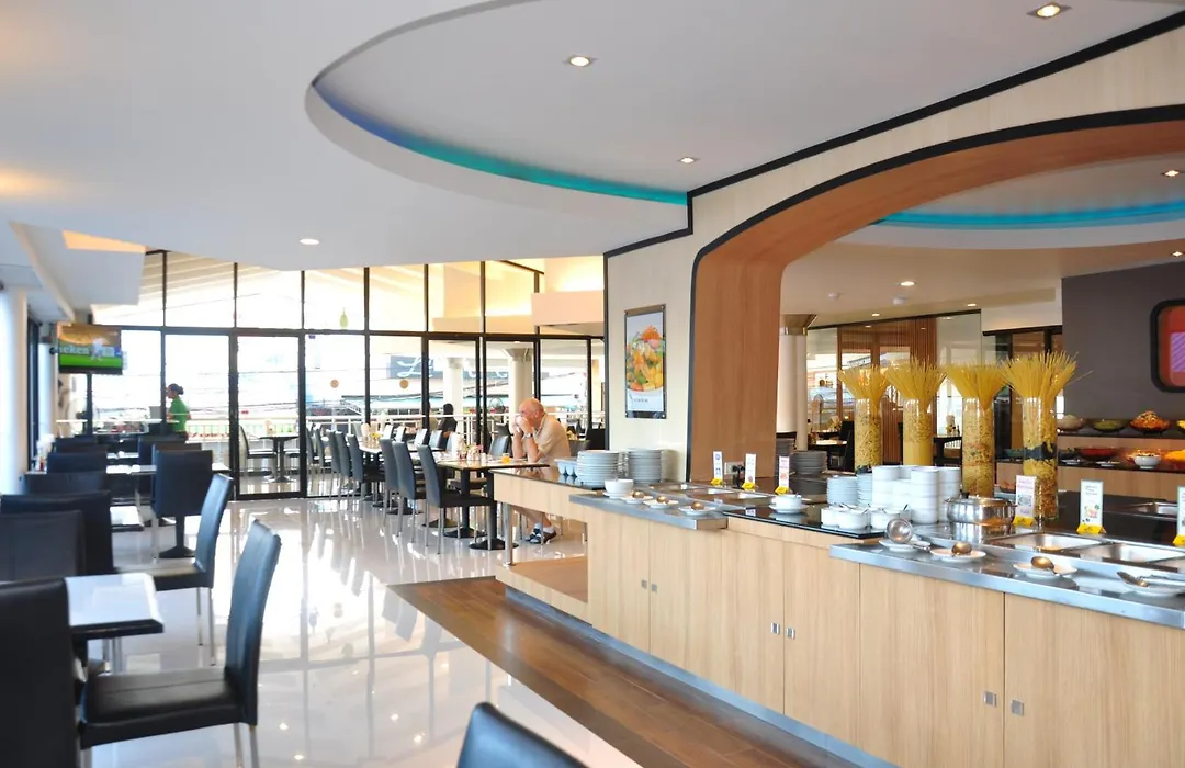 Flipper Lodge Hotel - SHA Extra Plus-1