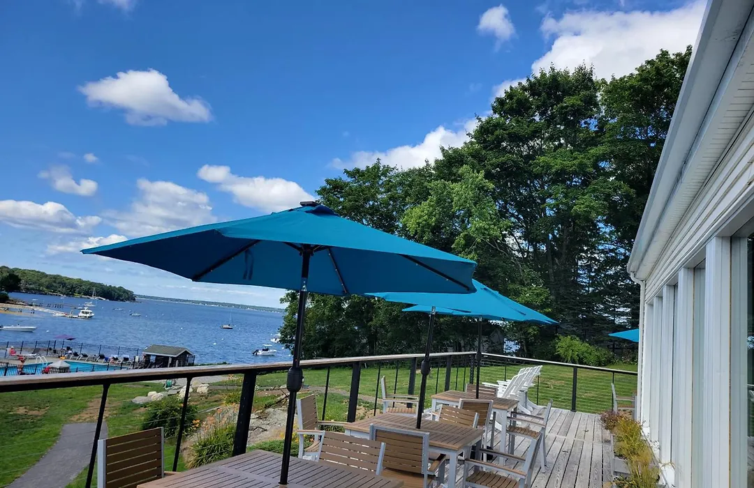 Smuggler'S Cove Inn-1
