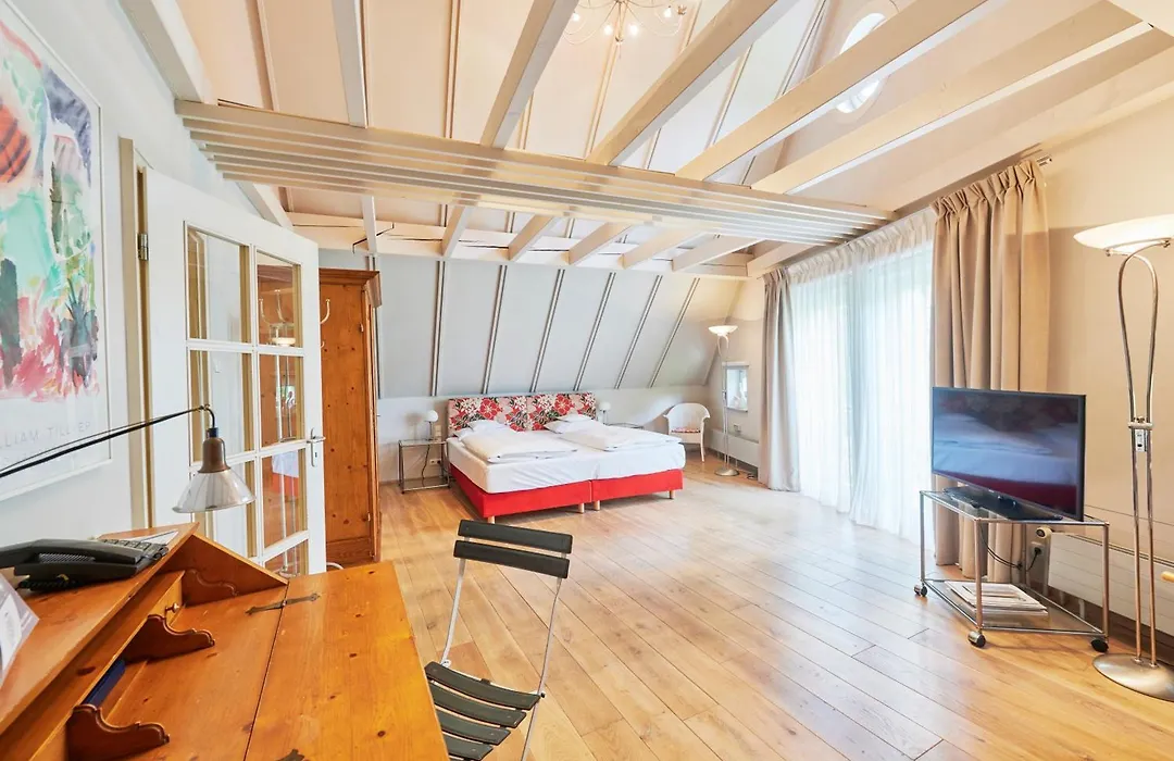Schwanen Boutique Hotel & Restaurant Metzingen-1