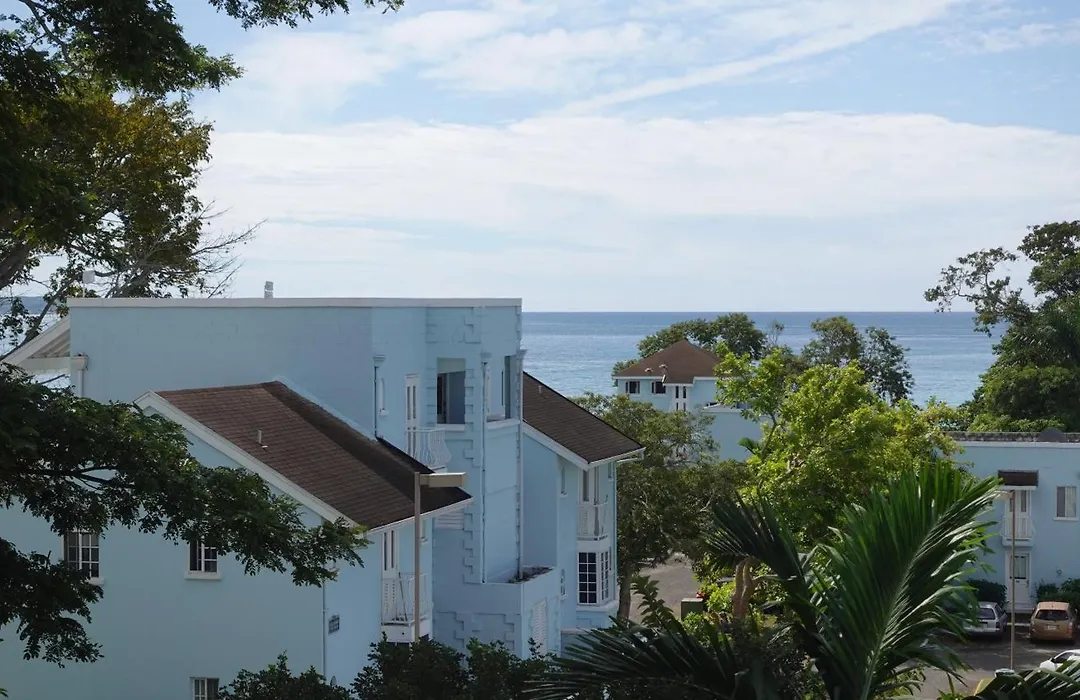 Point Village Studio-1