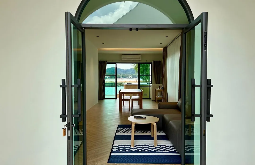 Baan Tah On The Sea-1