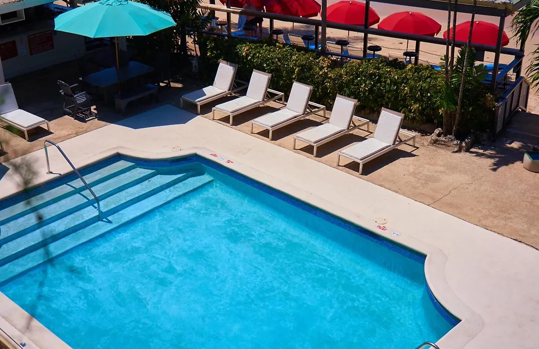 Tropical Sunset Beach Apartment Hotel-1